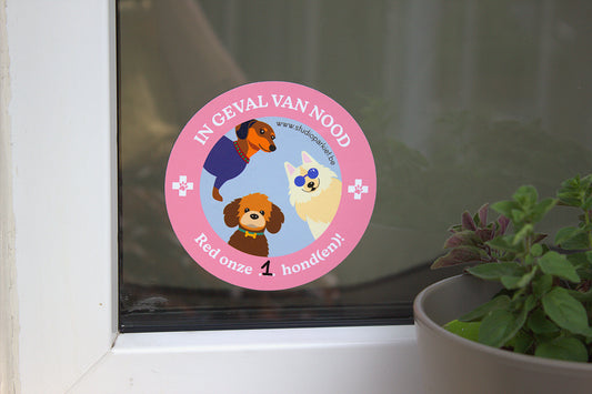 Productfoto van de huisdiersticker 'Red mijn honden'